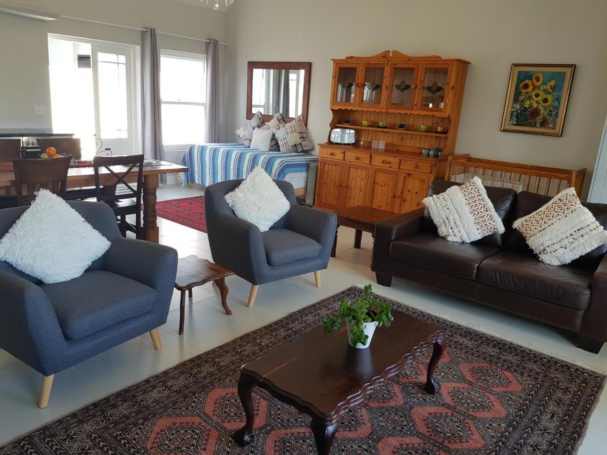 Coral Tree Apartment Hermanus Exterior photo